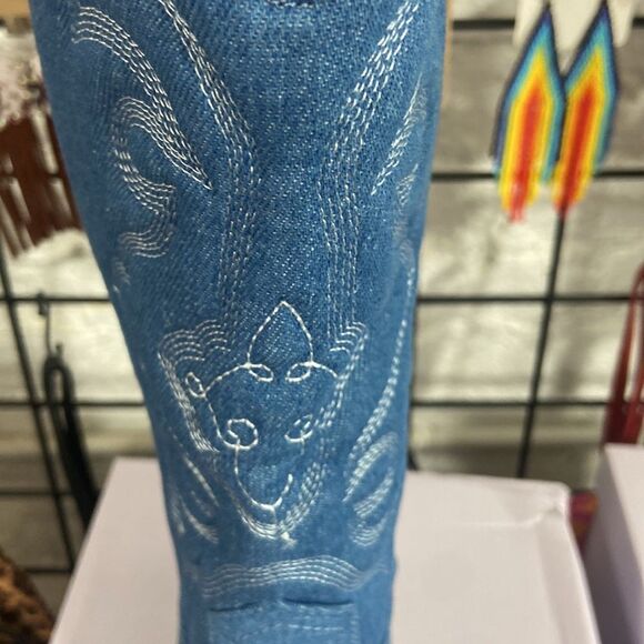 Just arrived blue denim cowboy boots - Picture 9 of 13